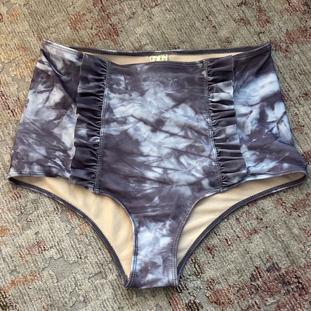 Kortni Jeane Bottoms